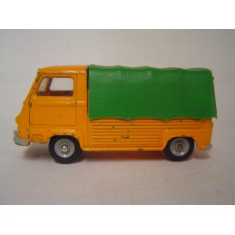 dinky toys Renault...