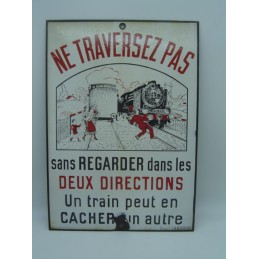 plaque PN ne traversez pas...