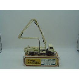 mercedes autopompe à béton...