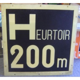 heurtoir à 200 mètres...
