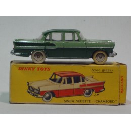 dinky toys Simca Vedette...