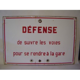 SNCF Défense de Suivre les...